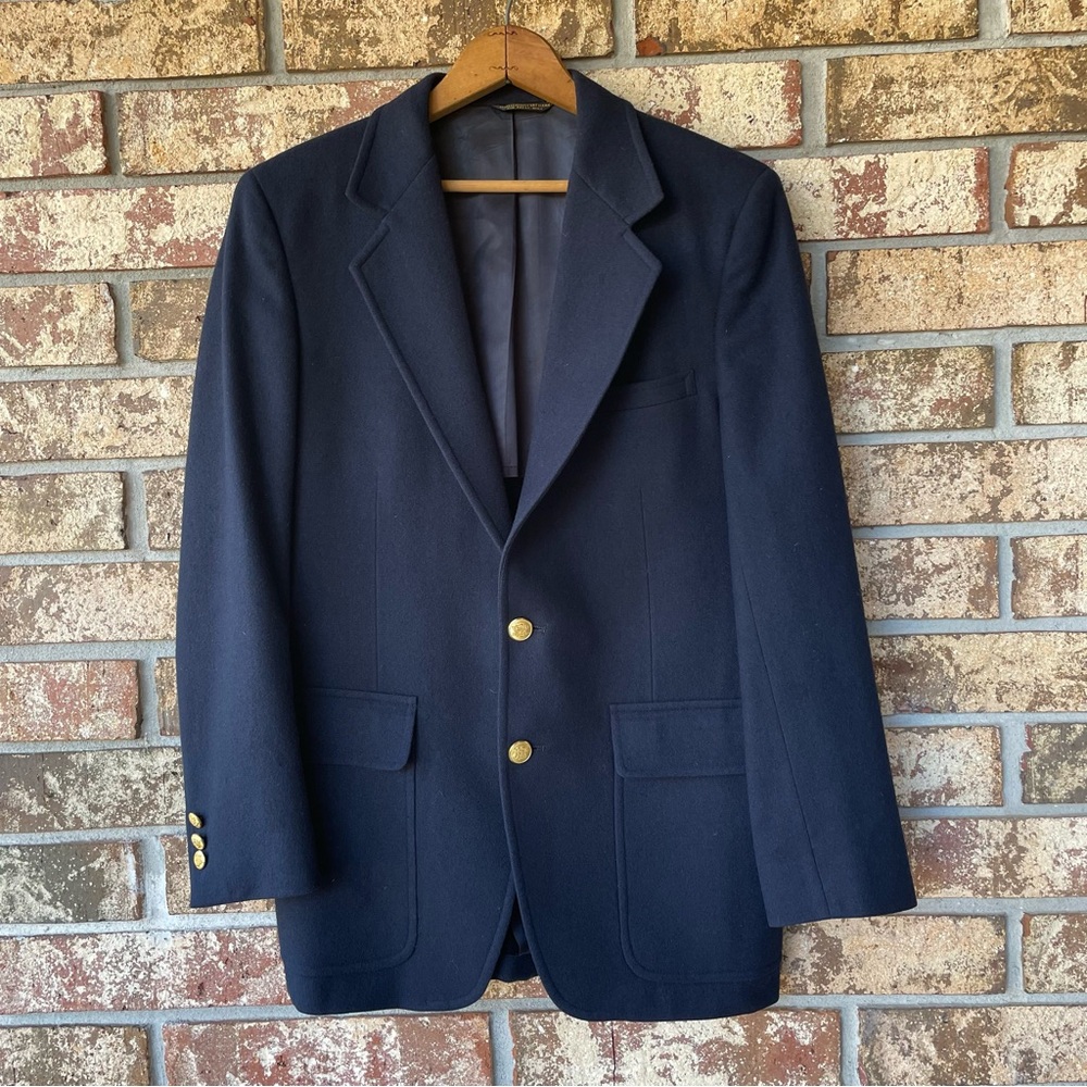 Men’s Vintage John Weitz Blue Blazer Size 38 Pure Wool! Brass Buttons Beautiful!